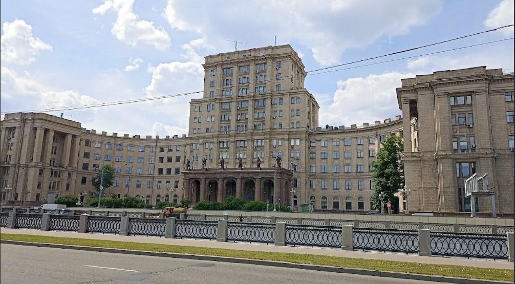 Читать далее о этой статье Динамика и управление полётом ракет и космических аппаратов